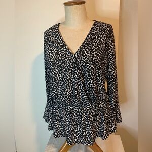 Michael kors. Black and White Women's Top